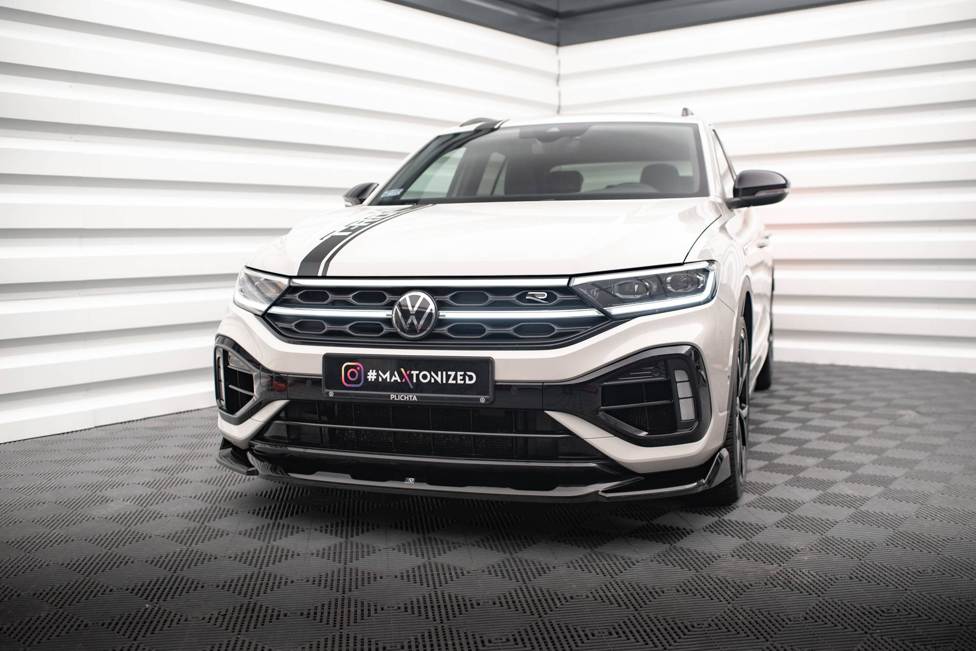 Maxton Design Front Splitter V.2 Volkswagen T-Roc R / R-Line Mk1 Facelift