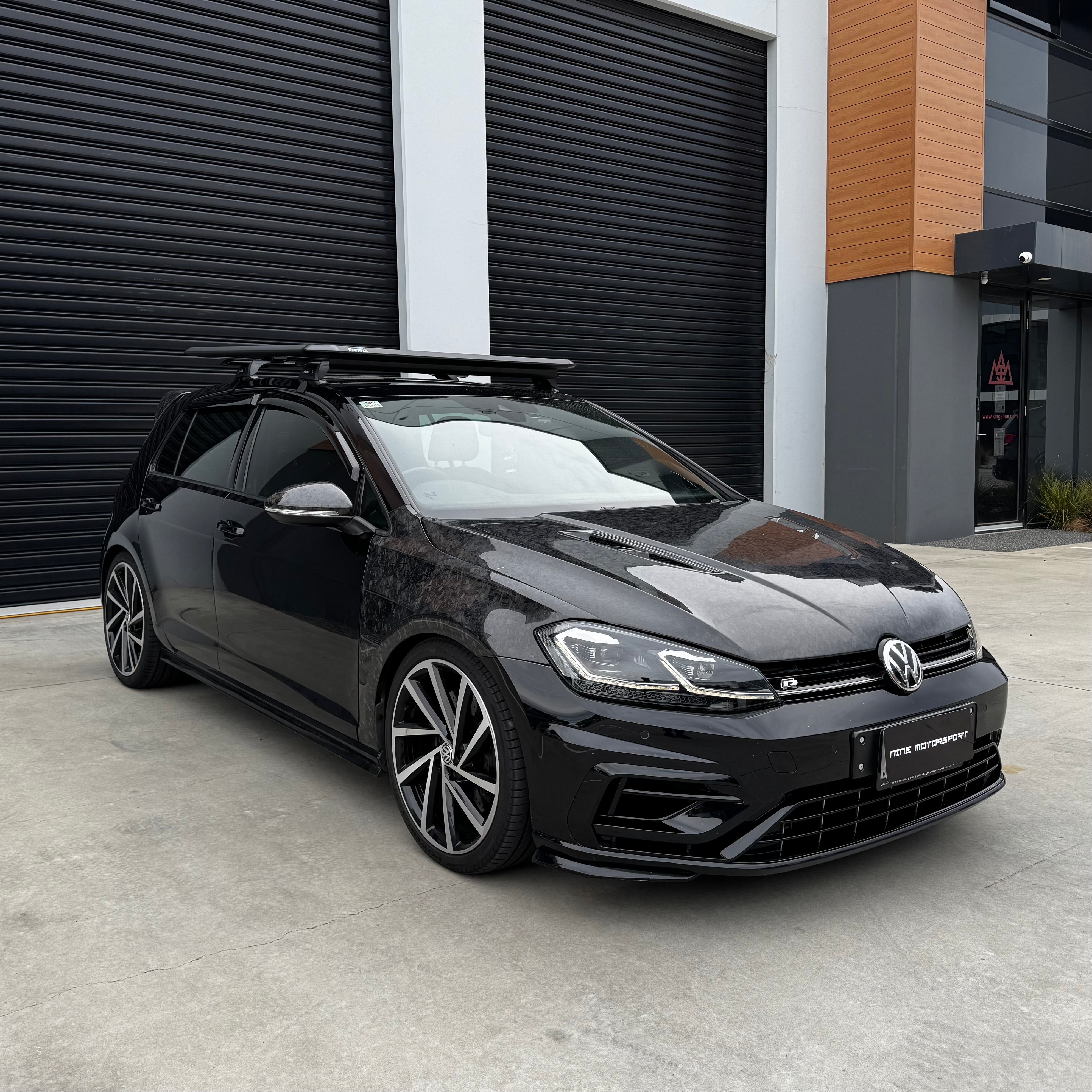 Volkswagen Carbon Fibre Vented Front Fenders for Golf MK7/MK7.5