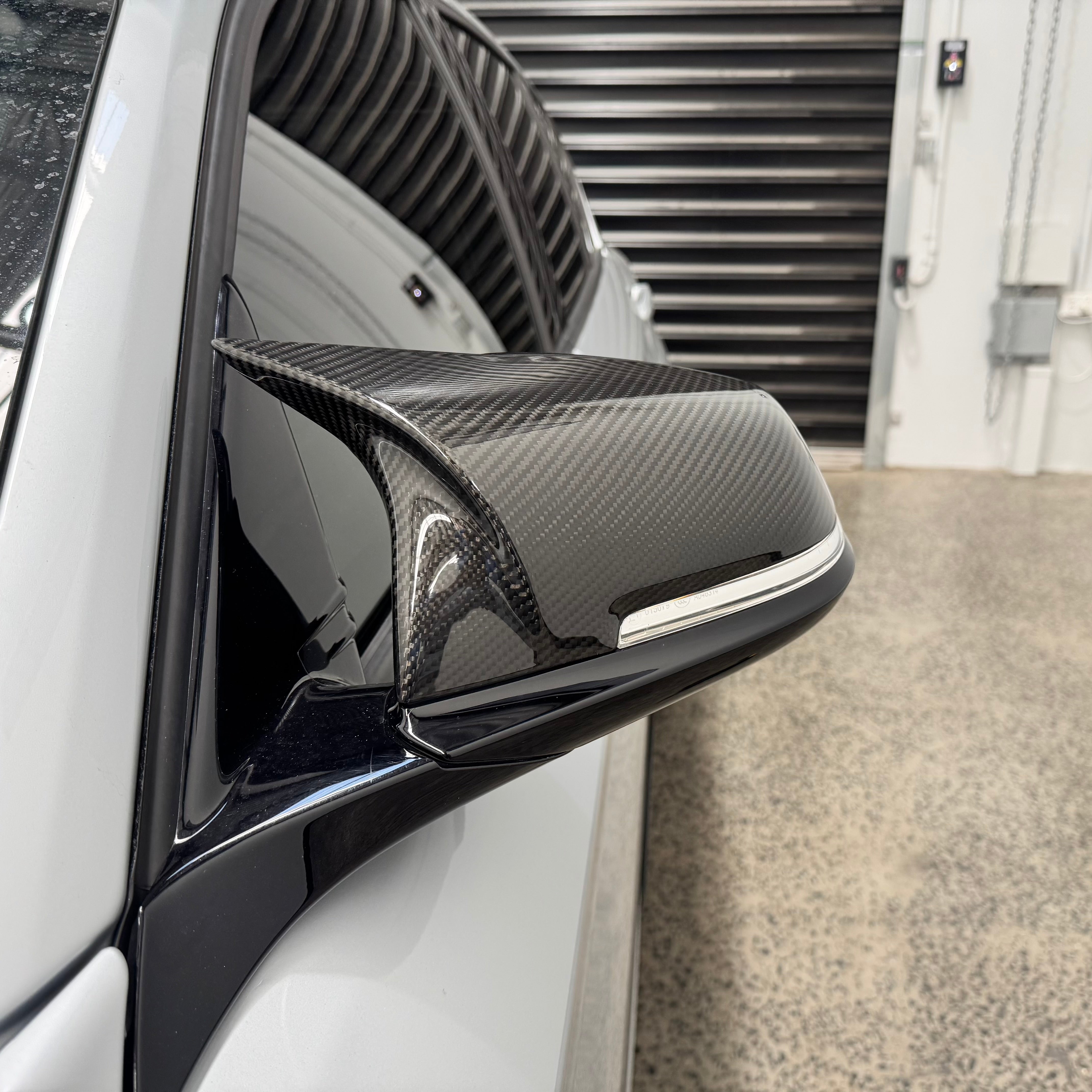 BMW F20 | F21 | F22 | F23 | F30 | F31 | F32 | F33 | F36 | F87 M2 | M Style Carbon Fibre Mirror Caps