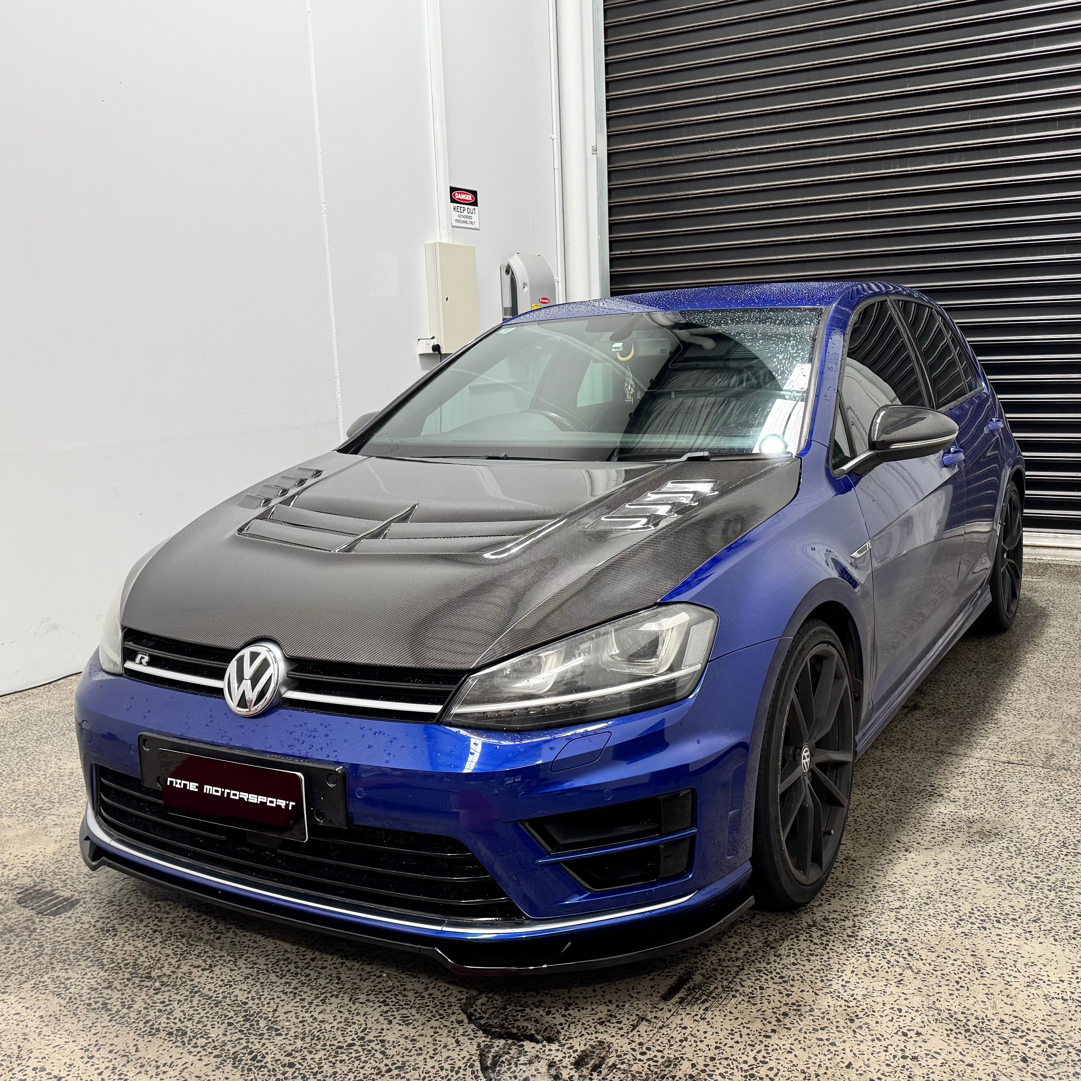 Volkswagen Golf 7/7.5 Varis Style Carbon Fibre Hood