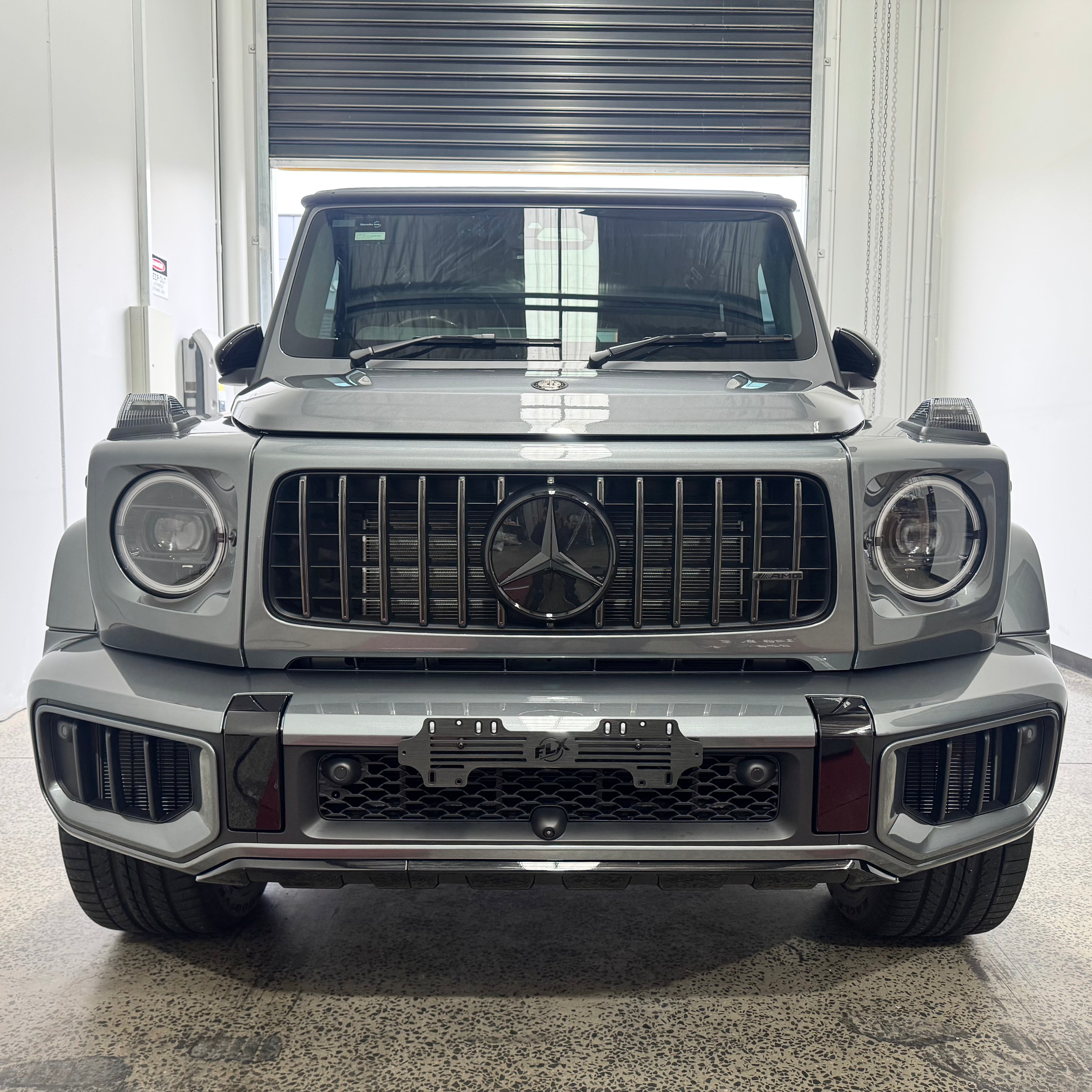 VIC | 6 Digit Heritage Number Plate Mount | Bracket