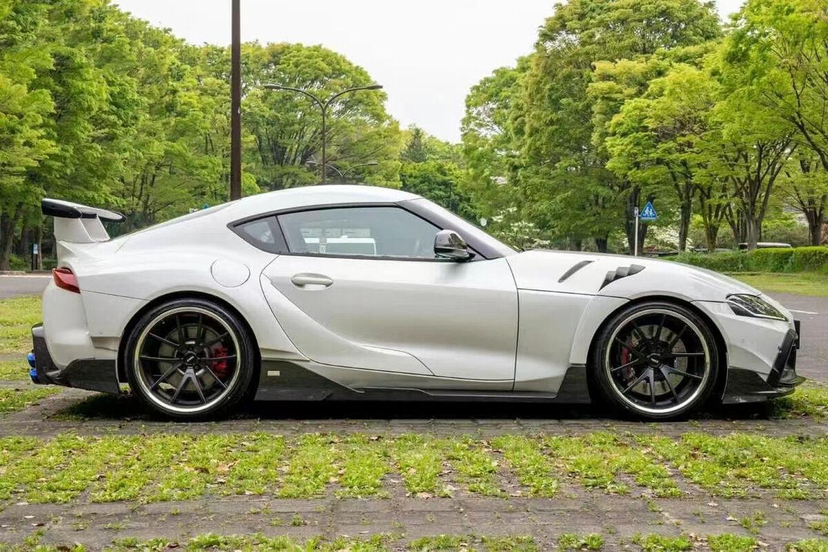 A90 Toyota Supra MK5 Tom’s Style Carbon Fibre Side Skirts