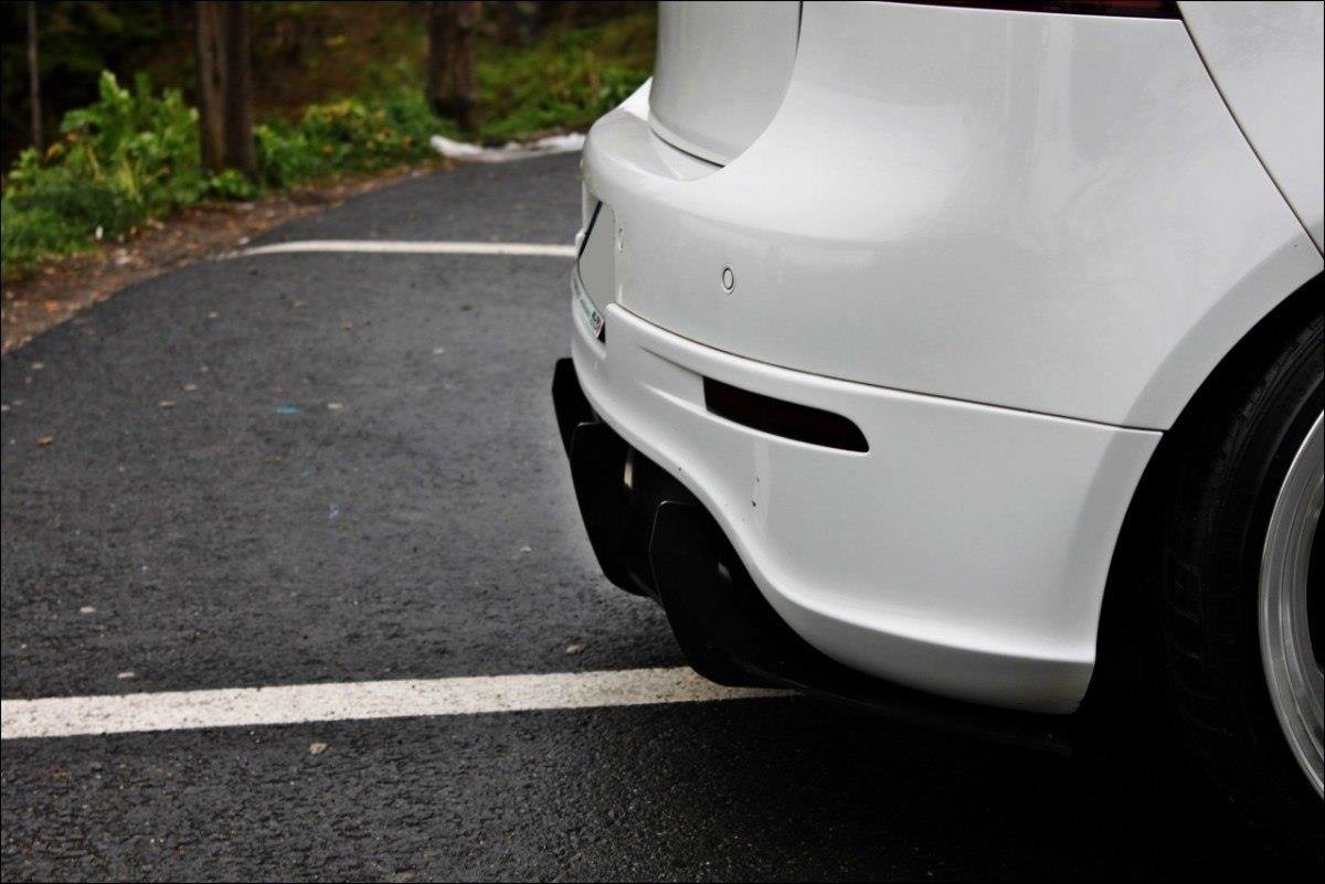 Maxton Design VW Golf Mk5 R32 Rear Diffuser