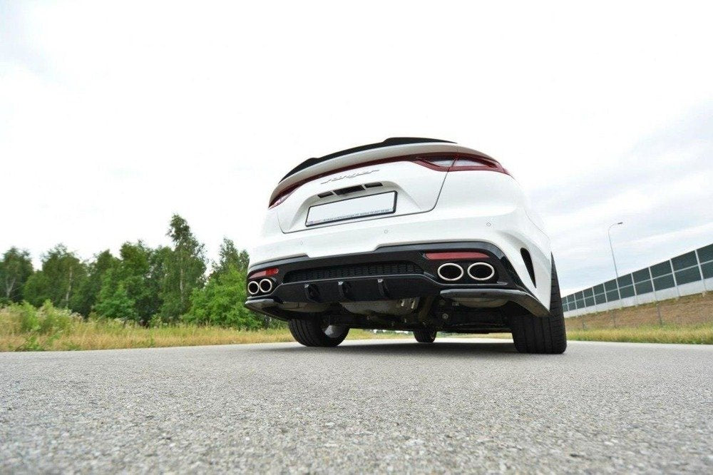 Maxton Design Kia Stinger GT Rear Diffuser / Valance