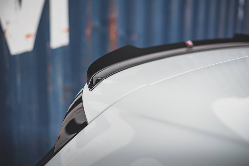 Maxton Design Spoiler Cap VW Golf Mk8 GTI / R