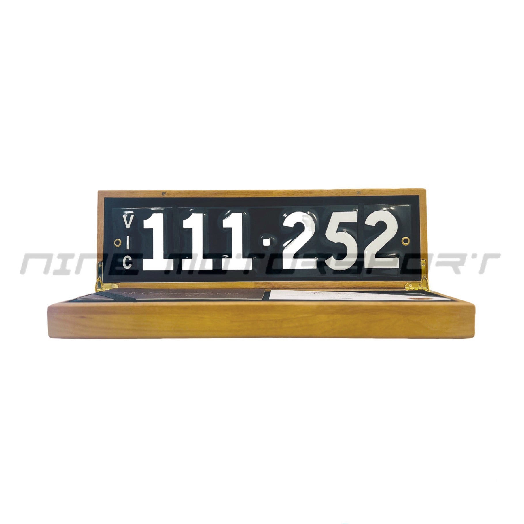 Heritage Number Plate 111.252 - Nine Motorsport