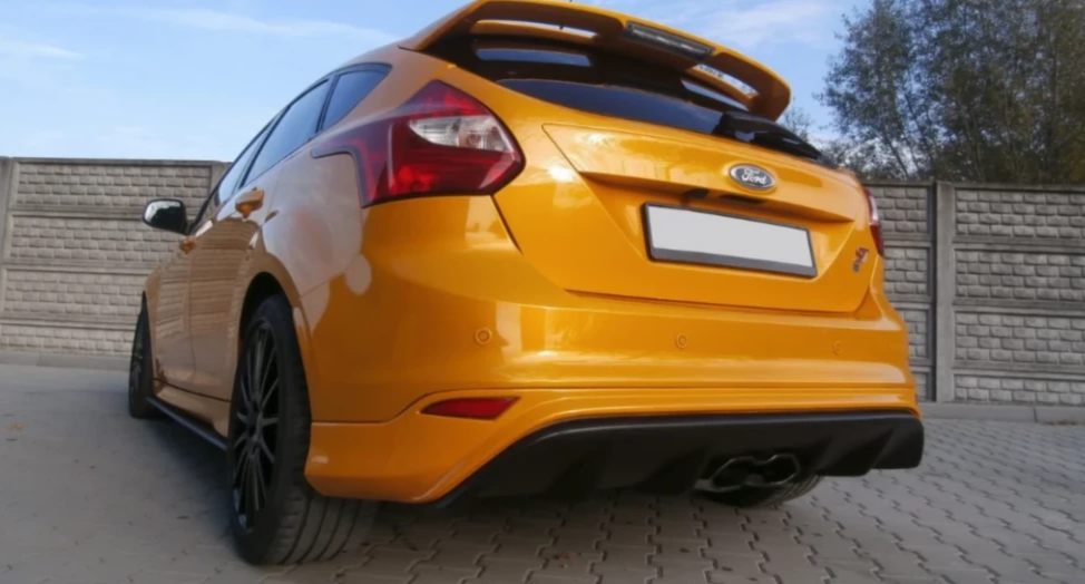 Maxton Design Front Ford Focus Mk 3 ST Rear Diffuser (Prefacelift)