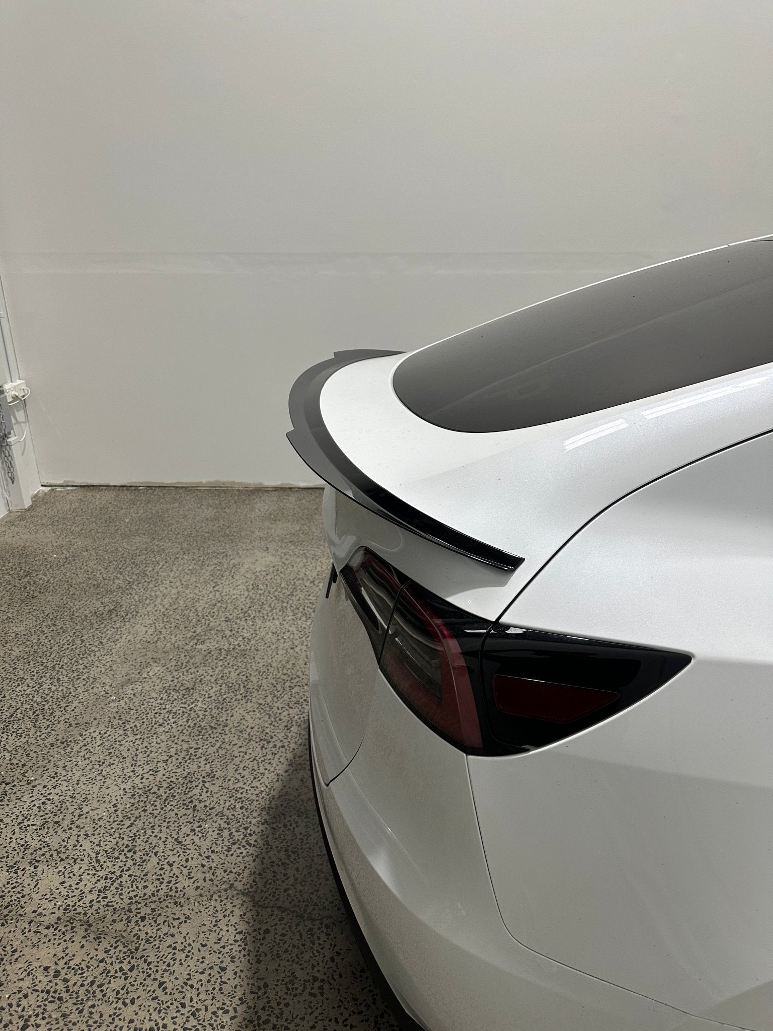 Tesla Model Y Rear Spoiler - Nine Motorsport