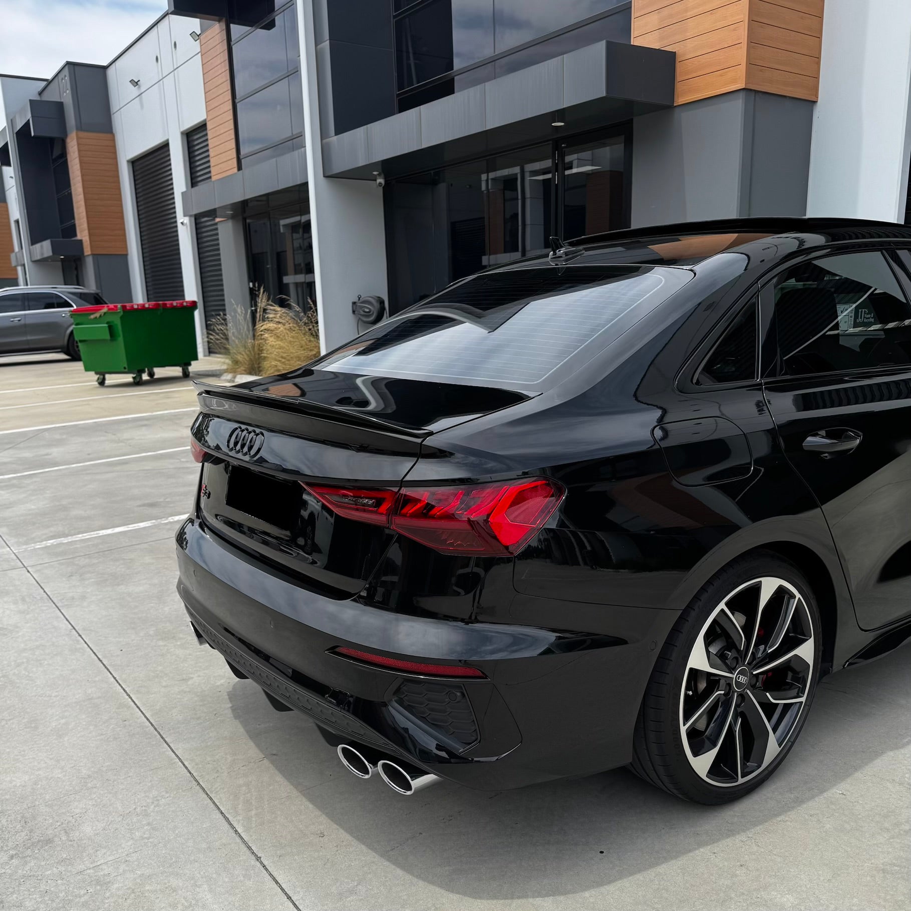 Audi A3/S3/RS3  (21 +) M4 Style Rear Spoiler