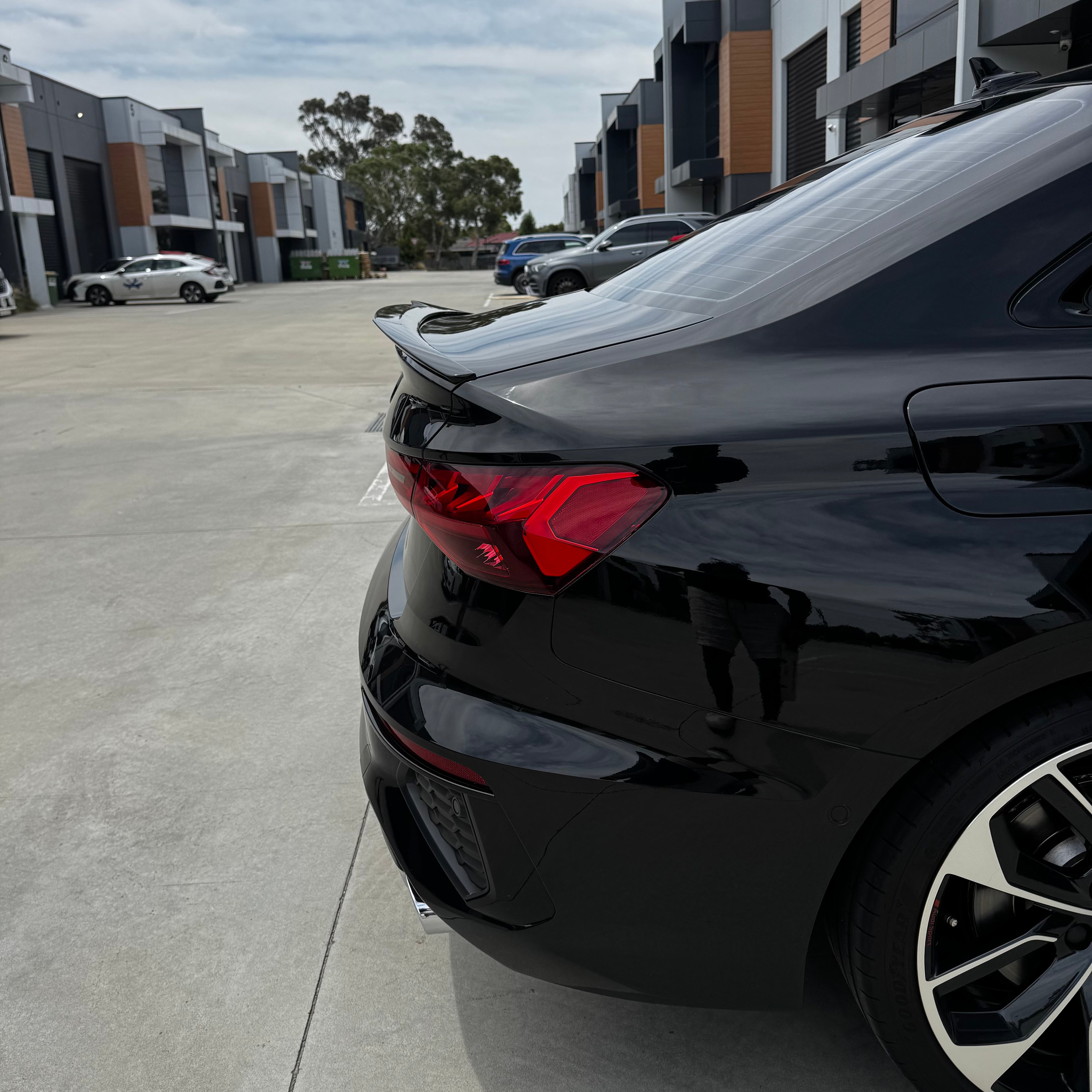 Audi A3/S3/RS3  (21 +) M4 Style Rear Spoiler