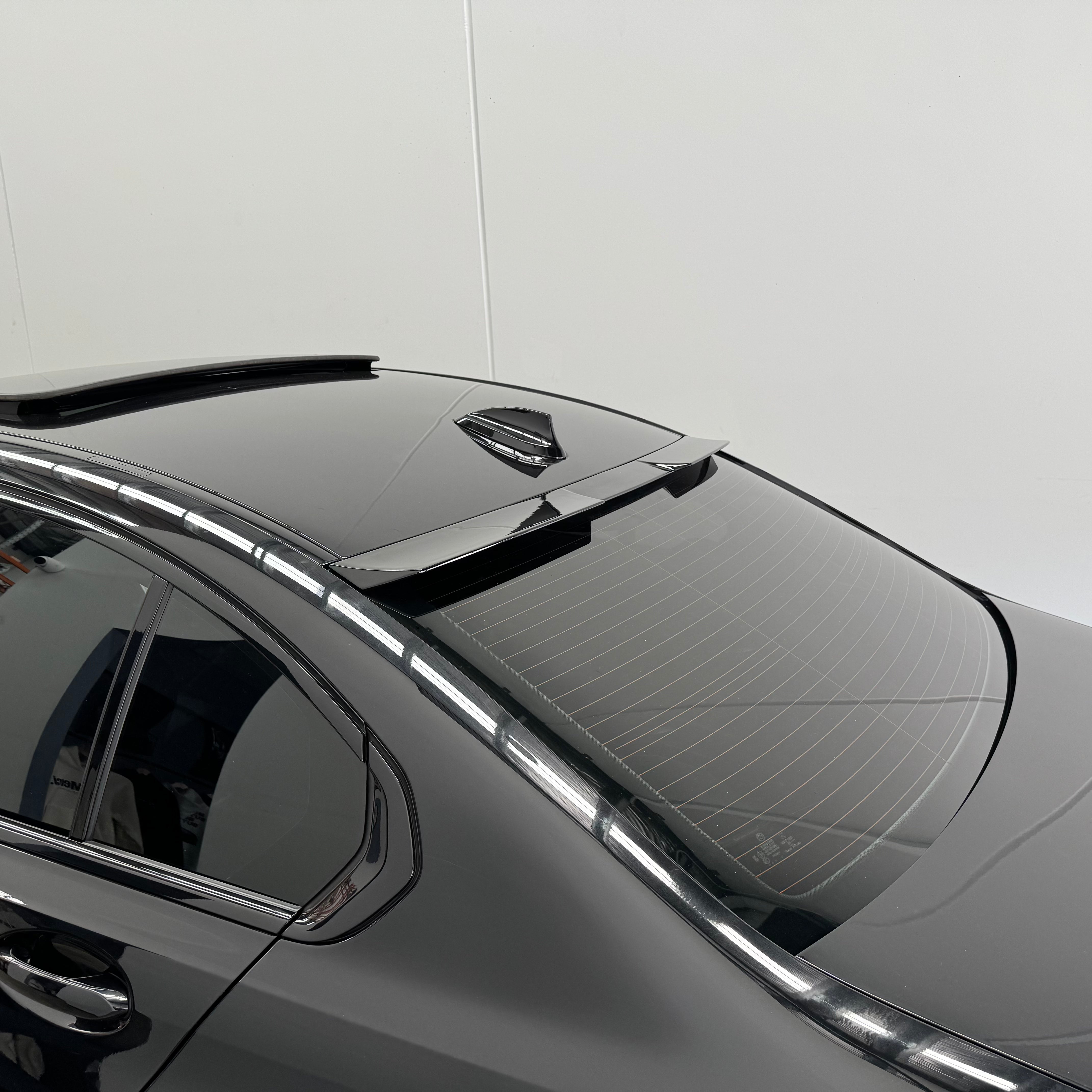 BMW 3 Series G20 Sedan Roof Spoiler (19-25)