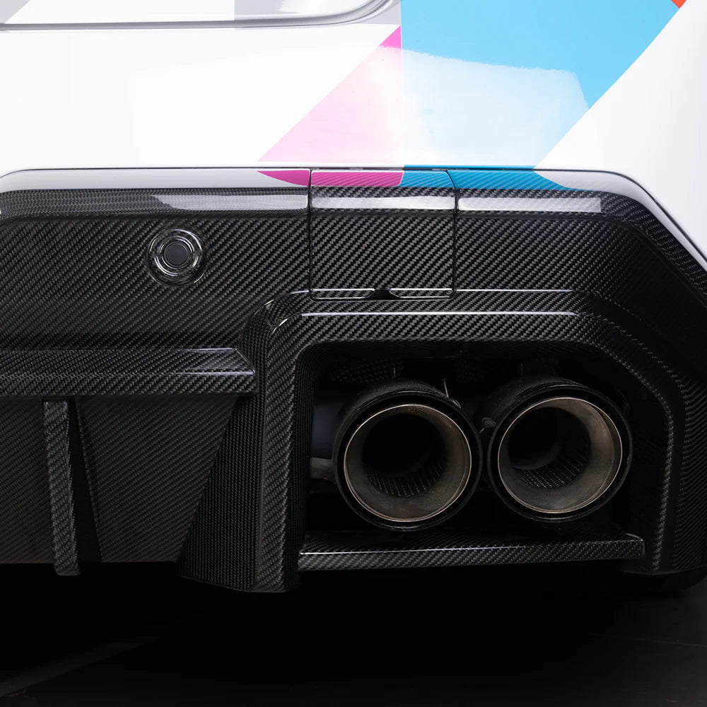 Sooqoo Pre Pregged Dry Carbon Fiber Type B Rear Diffuser for BMW M5 G90