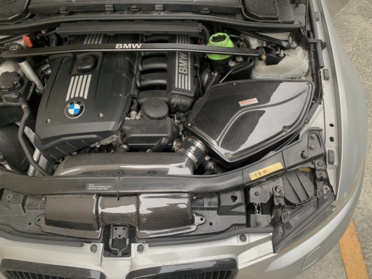 Armaspeed Carbon Fiber Cold Air Intake for BMW 323i / 330i / 325i E90