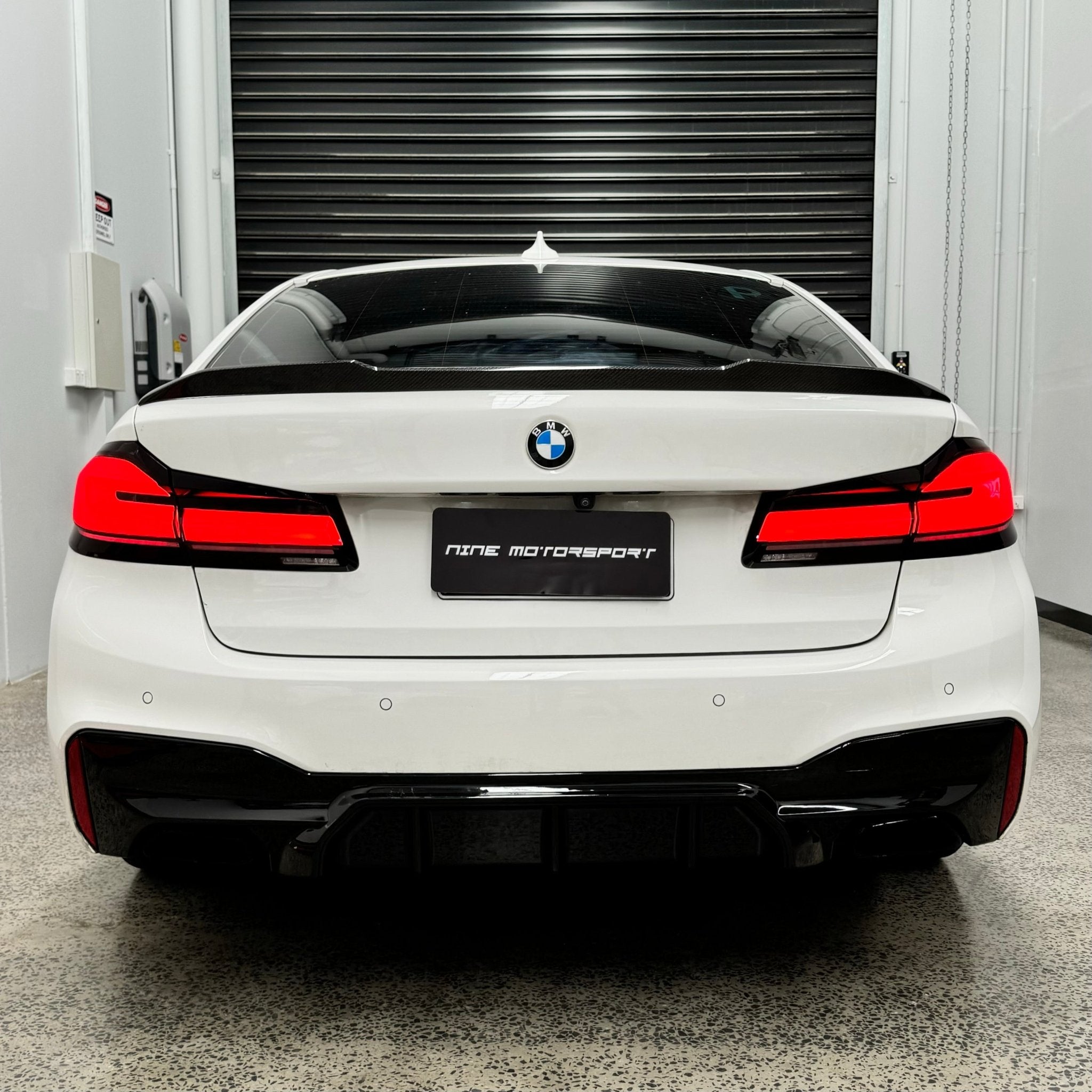 BMW 5 Series G30 Pre LCI Rear Diffuser Dual Exit (17-20)