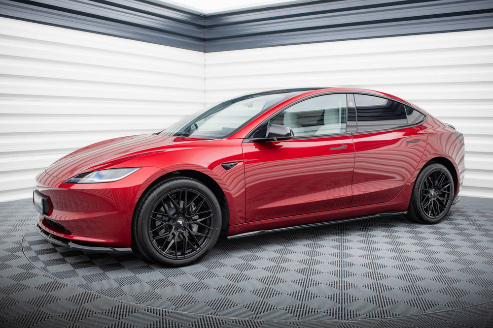 Maxton Design Side Skirts Diffusers V.2 Tesla Model 3 Mk1 / Mk1 Facelift