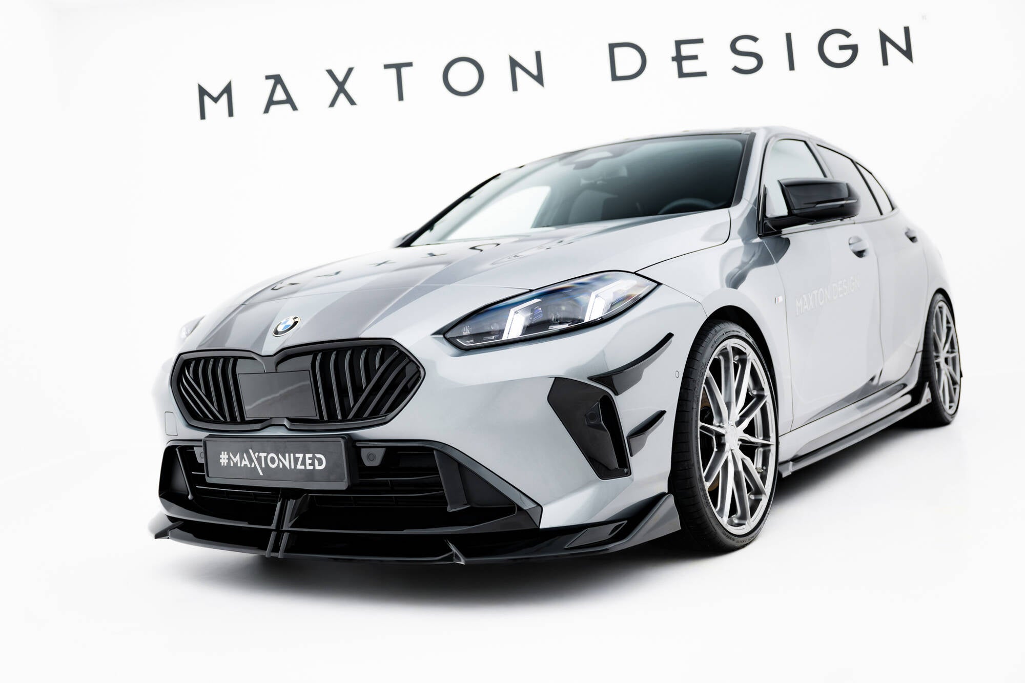 Maxton Design Front Splitter V.2 BMW M135i / M-Pack F70
