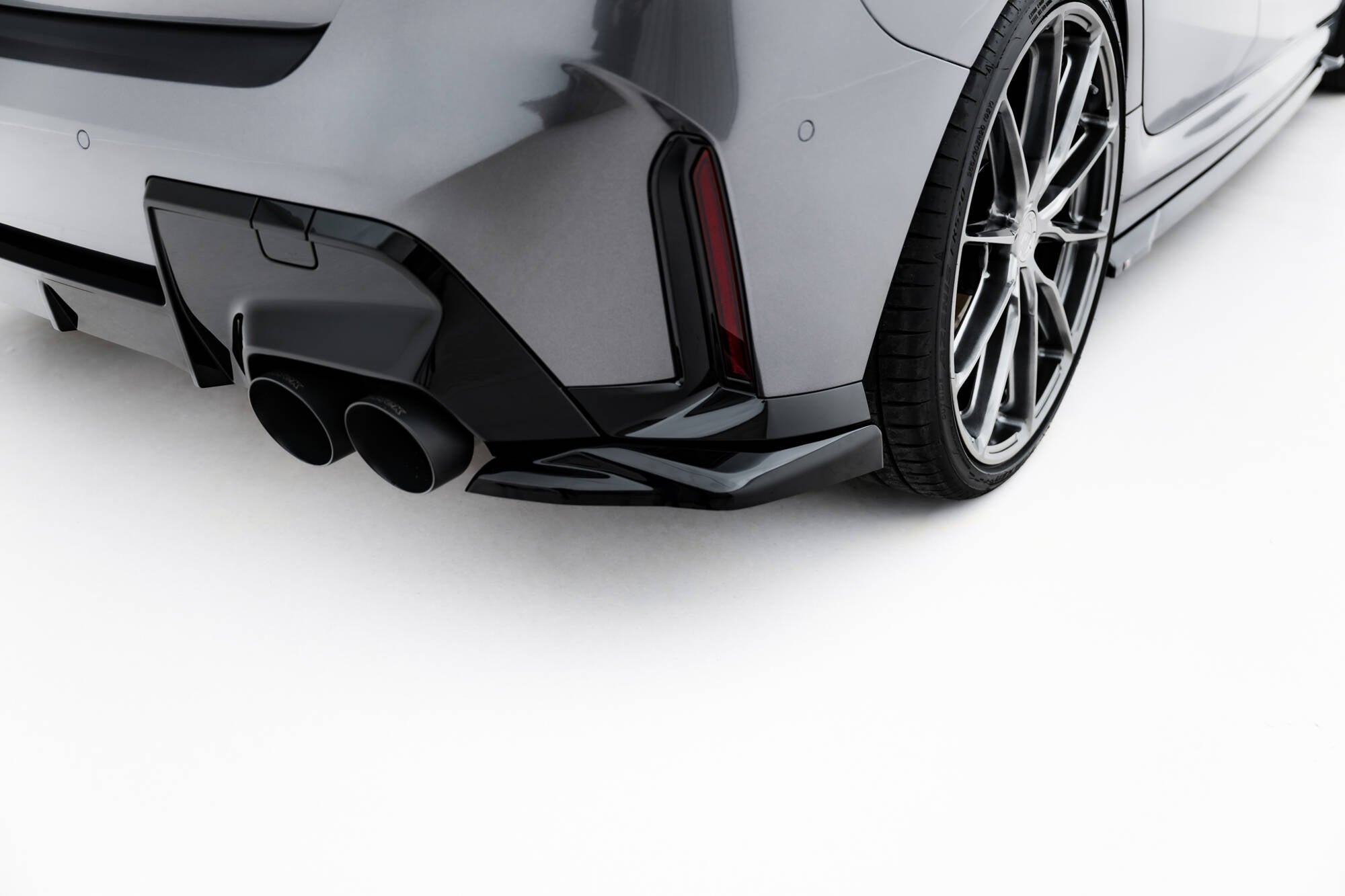 Maxton Design Rear Side Splitters V.5 BMW M135i / M-Pack F70