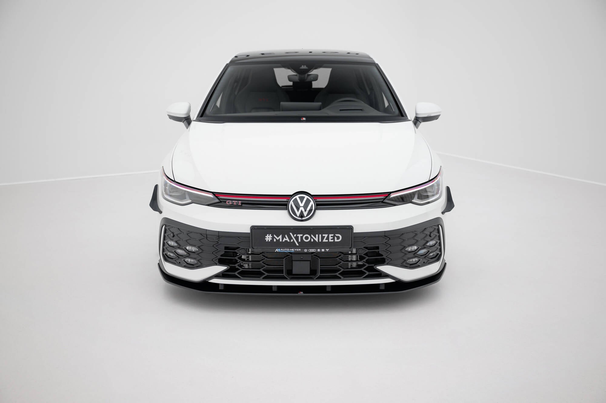 Maxton Design Street Pro Front Splitter Volkswagen Golf GTI / GTE / R-Line Mk8 Facelift