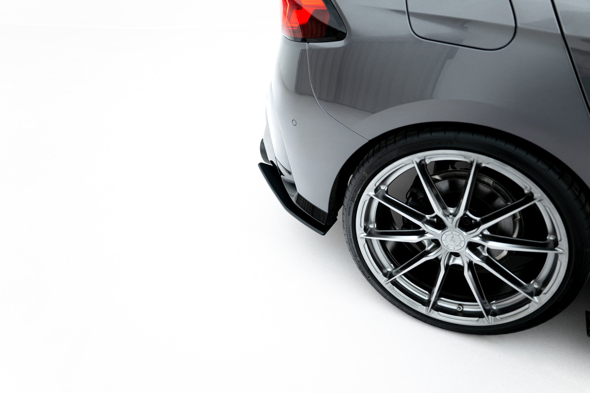 Maxton Design Street Pro Rear Side Splitters V.1 BMW M135i /M-Pack F70