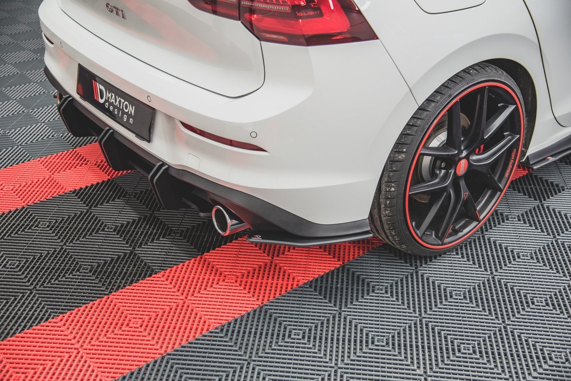 Maxton Design Street Pro Rear Side Splitters V.1 Volkswagen Golf GTI / GTE / R-Line Mk8