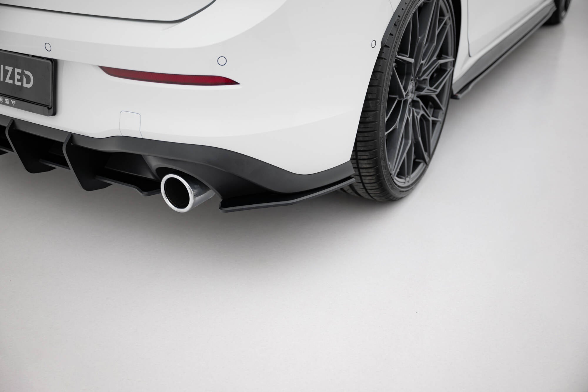 Maxton Design Street Pro Rear Side Splitters V.1 Volkswagen Golf GTI / GTE / R-Line Mk8