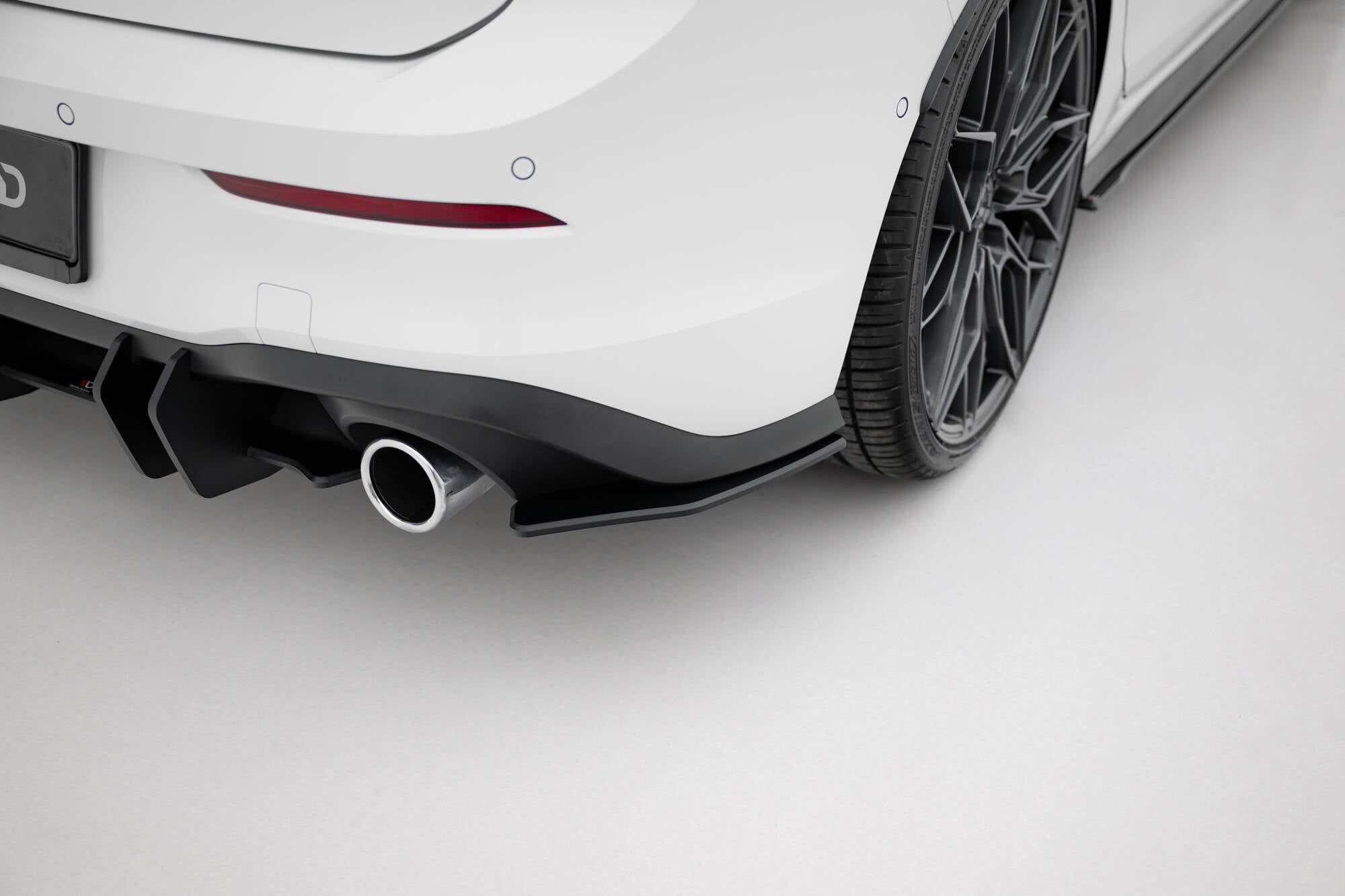 Maxton Design Street Pro Rear Side Splitters V.1 Volkswagen Golf GTI / GTE / R-Line Mk8